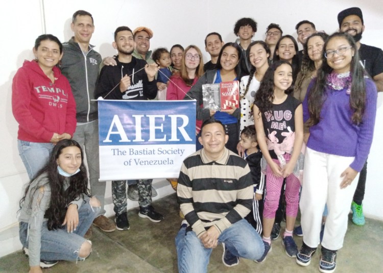 La Sociedad Bastiat hizo evento en Mérida para enseñar economía a&nbsp;jóvenes