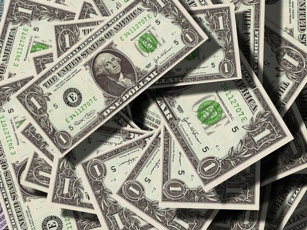 El papel  de la deuda pública en la economía venezolana y las implicaciones de las políticas fiscales para la estabilidad&nbsp;económica.