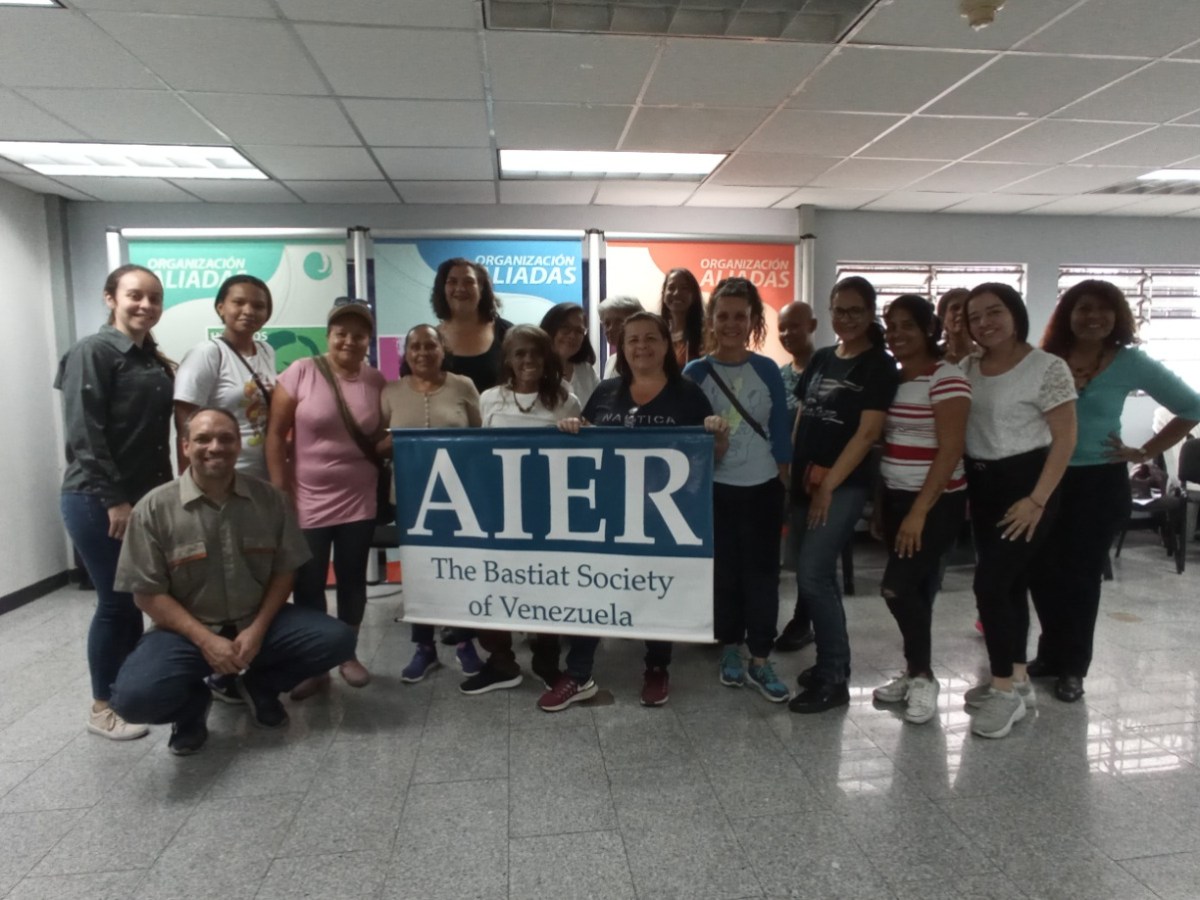 La Sociedad Bastiat dictó un taller de Liderazgo en Aliadas en&nbsp;Cadena