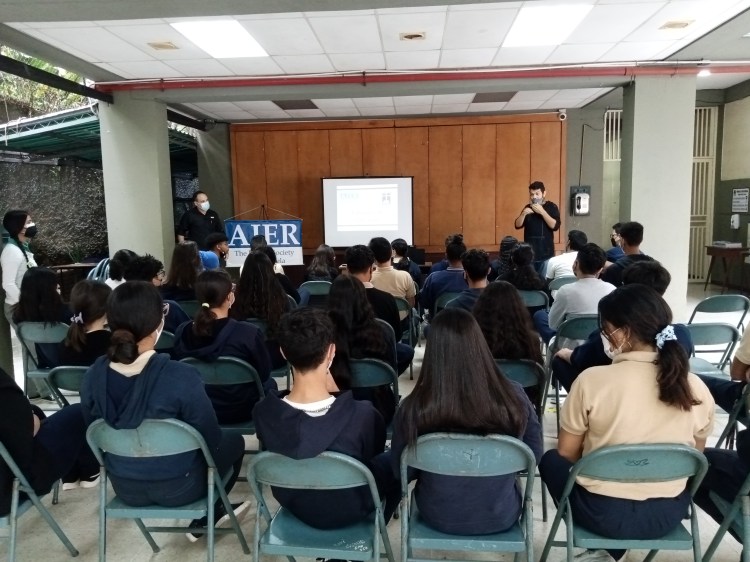 Impulsando el liderazgo juvenil: Sociedad Bastiat de Venezuela inspira a estudiantes en eventos&nbsp;transformadores