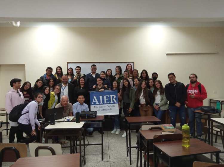 La Sociedad Bastiat dictó conferencia en la Universidad de Los Andes, ULA en&nbsp;Mérida